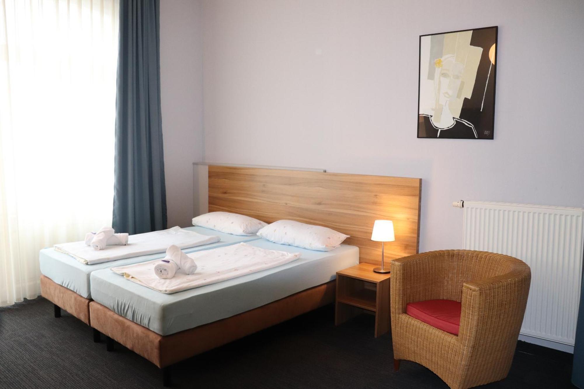 Hotel Garni Gaestehaus Der Kerckhoff-Klinik Бад-Наухайм Экстерьер фото