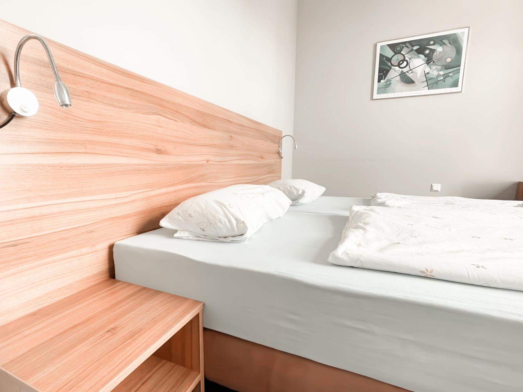 Hotel Garni Gaestehaus Der Kerckhoff-Klinik Бад-Наухайм Экстерьер фото